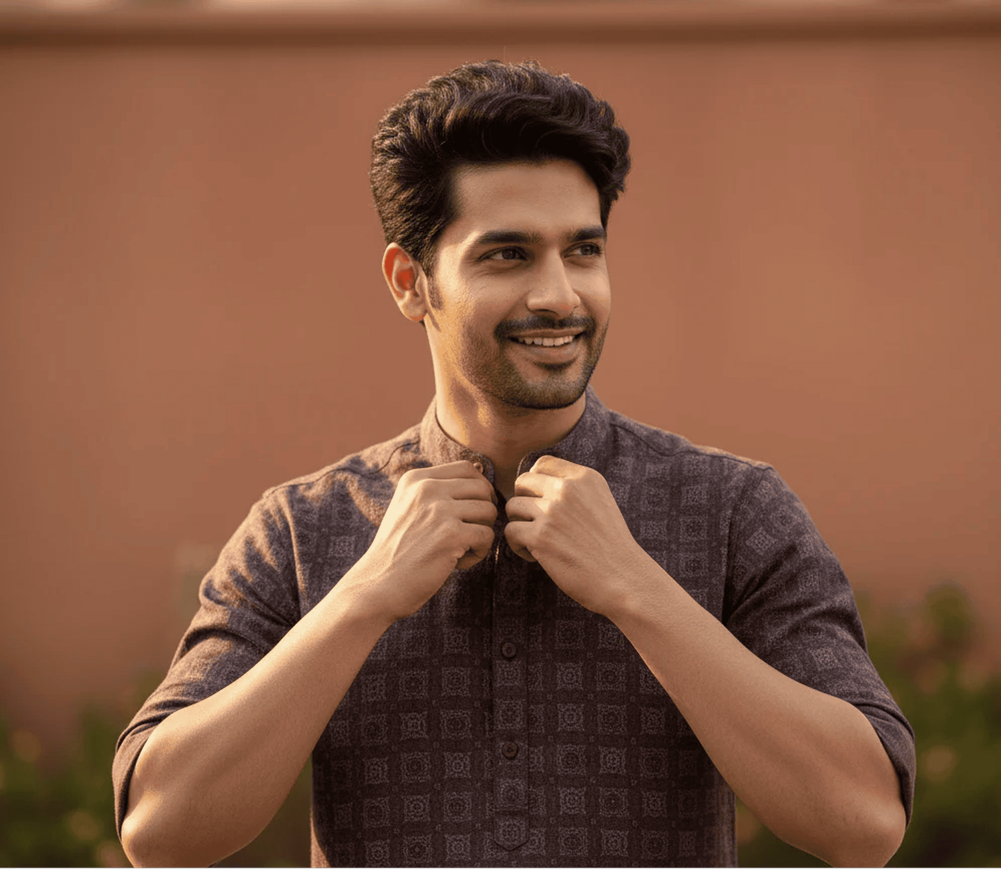 Burgundy/Maroon Print